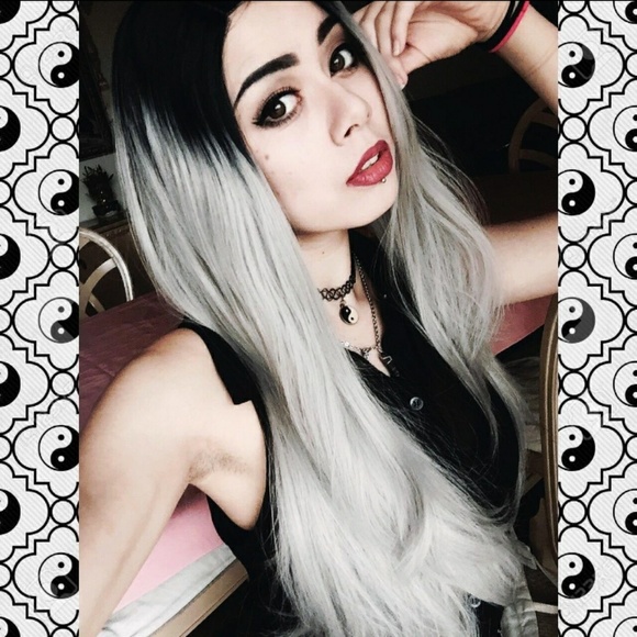 Wig - Picture 2 of 4